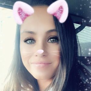 Meet your Posher, Shelly